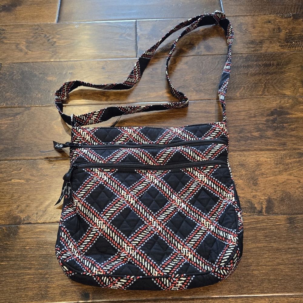 EUC Vera Bradley Triple Zip Hipster in Minsk Plaid
